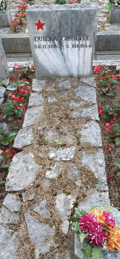 Giuseppe Duella, grob na Kozali