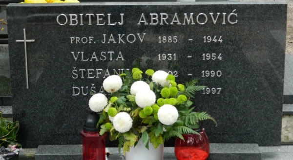 Grob prof. Jakova Abramovića na Trsatu