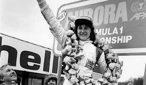 Desire Wilson celebrating her win at Brands Hatch Aurora