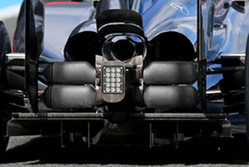 mclaren_mushroom_suspension_2014.jpg