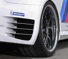 Rear side duct on BMW M3 GT3